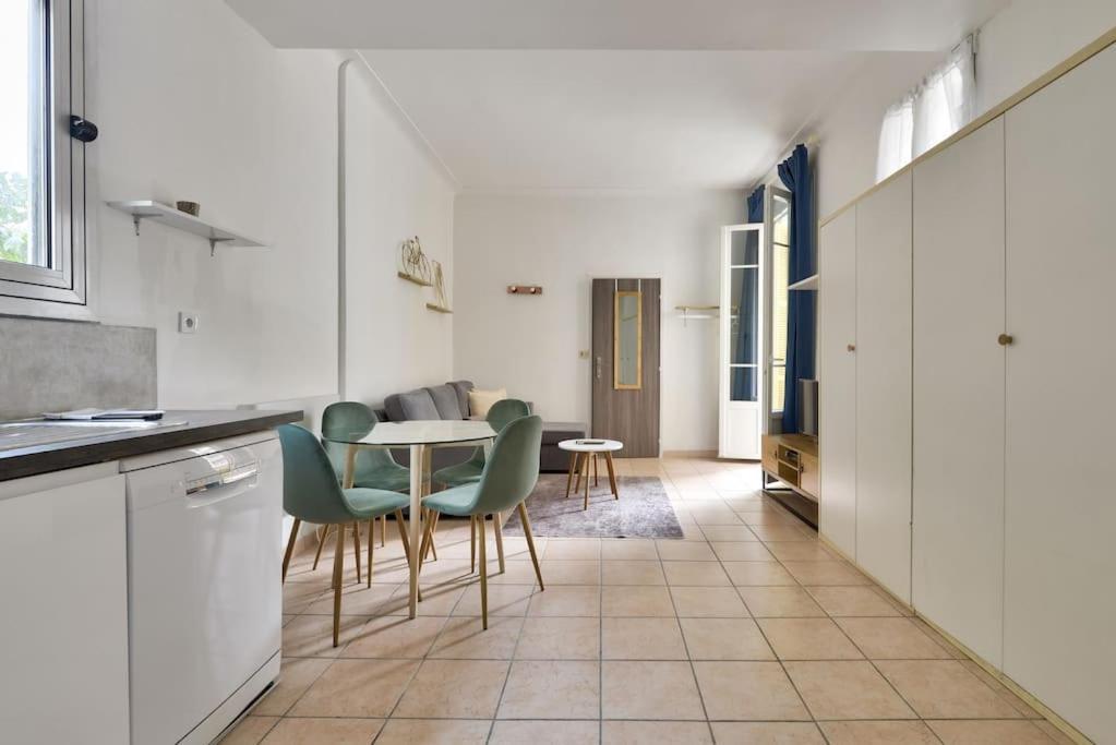 Superbe Studio Vieux Nice 1 Min A Pied De La Plage Екстер'єр фото